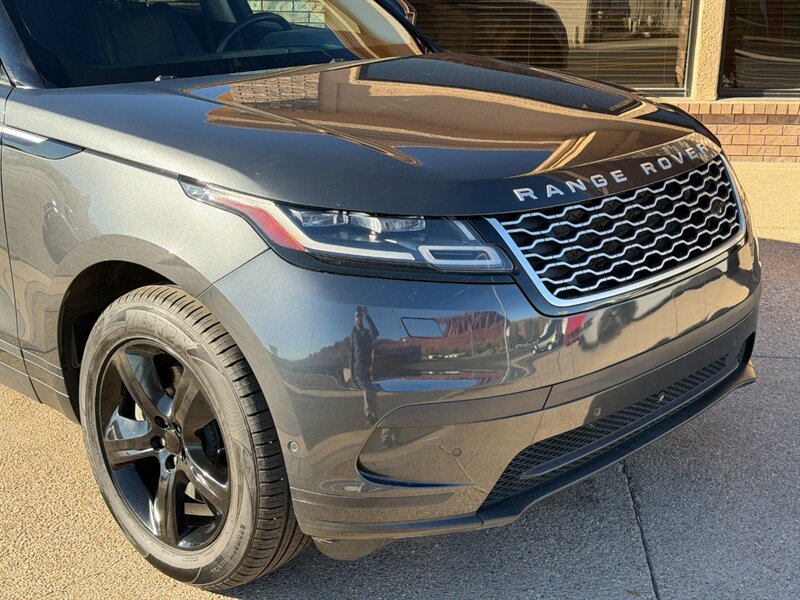 Used 2021 Land Rover Range Rover Velar S AWD/4WD image 10