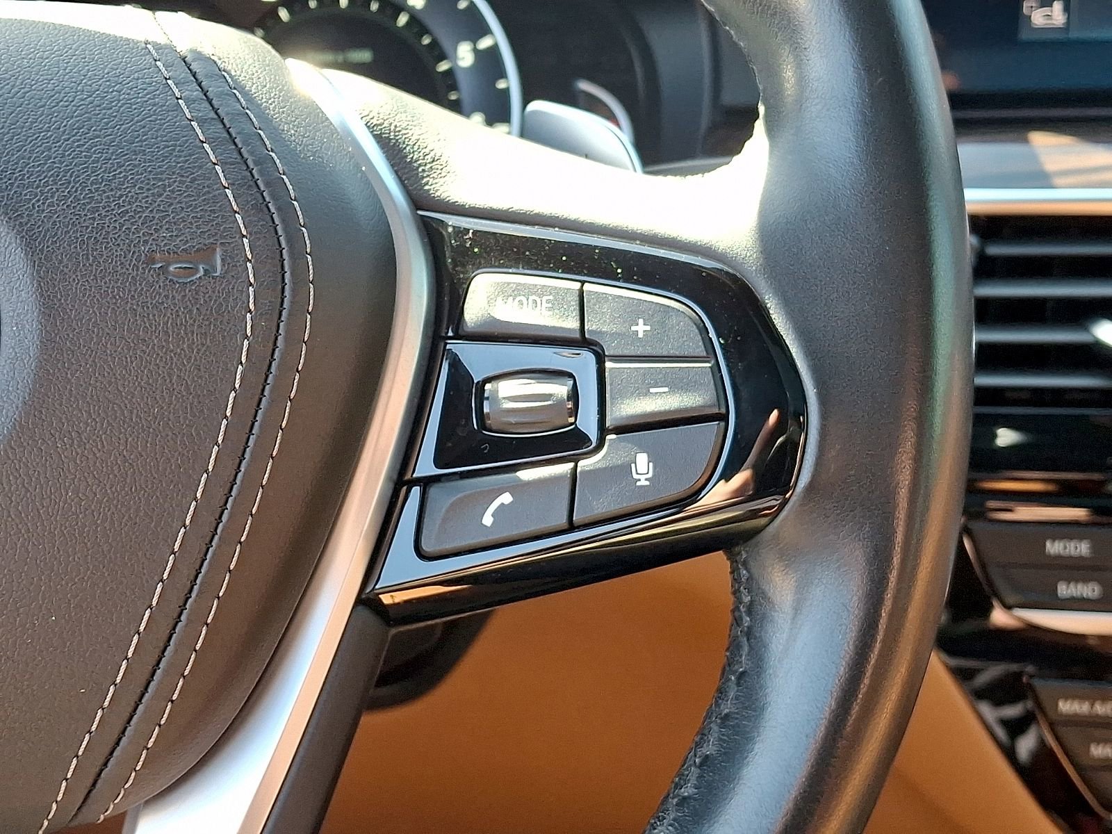 Used 2019 BMW 530i w/ Premium Package RWD image 23