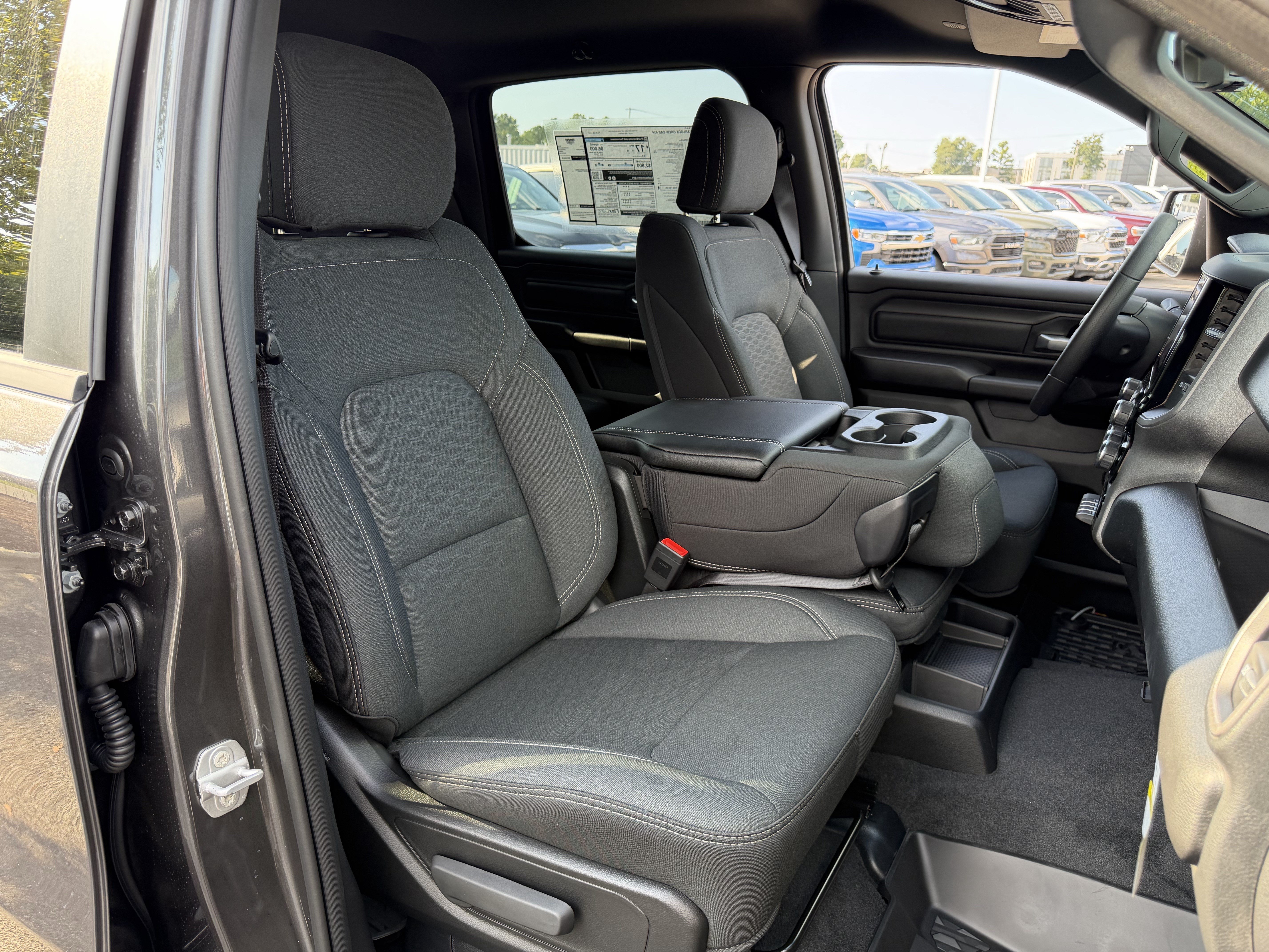 New 2026 RAM 1500 Warlock AWD/4WD image 33