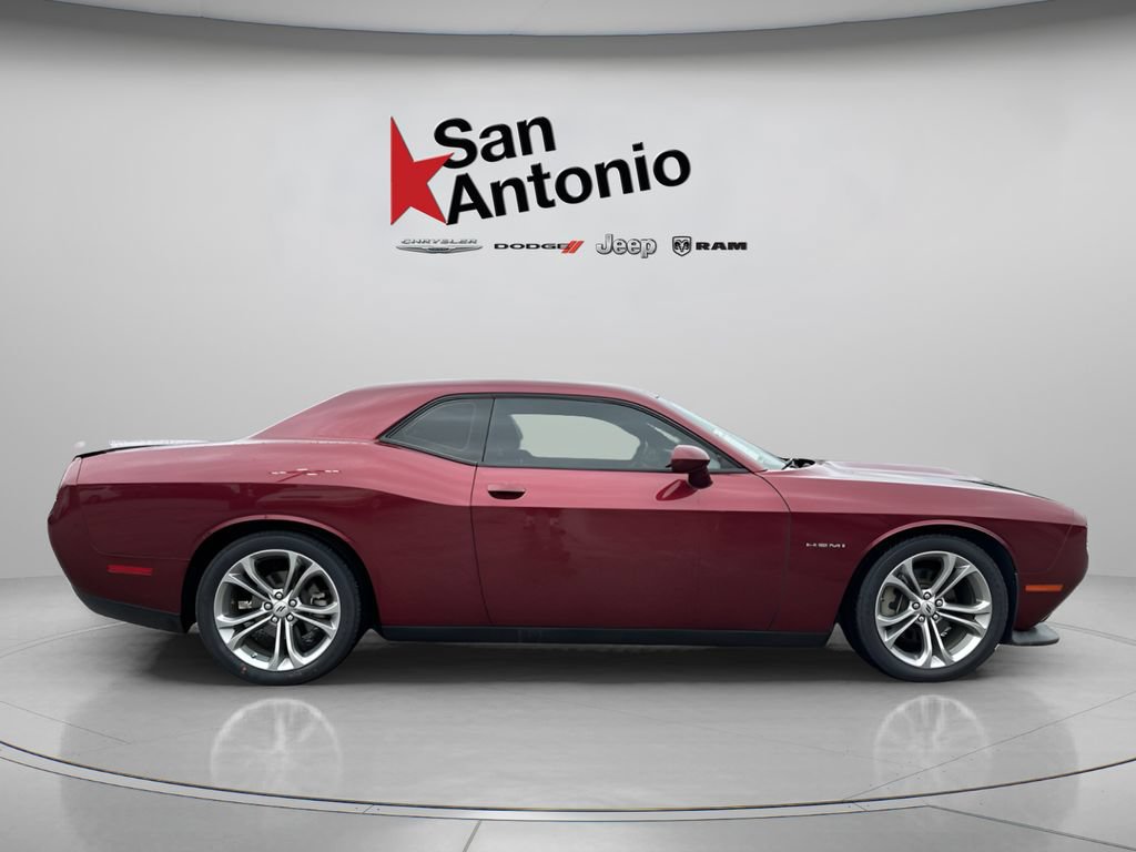 Used 2022 Dodge Challenger R/T RWD image 15