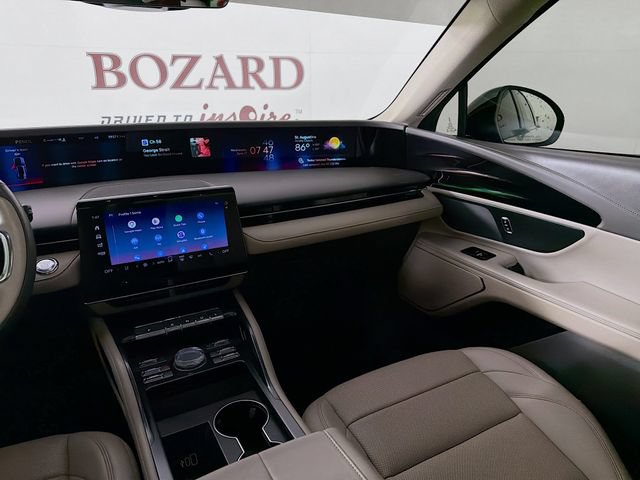Certified 2024 Lincoln Nautilus Premier AWD/4WD image 27