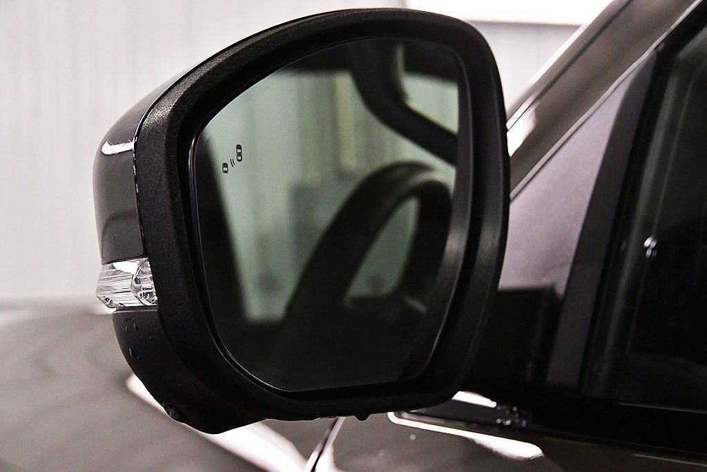 Used 2025 Ford Expedition Tremor image 13