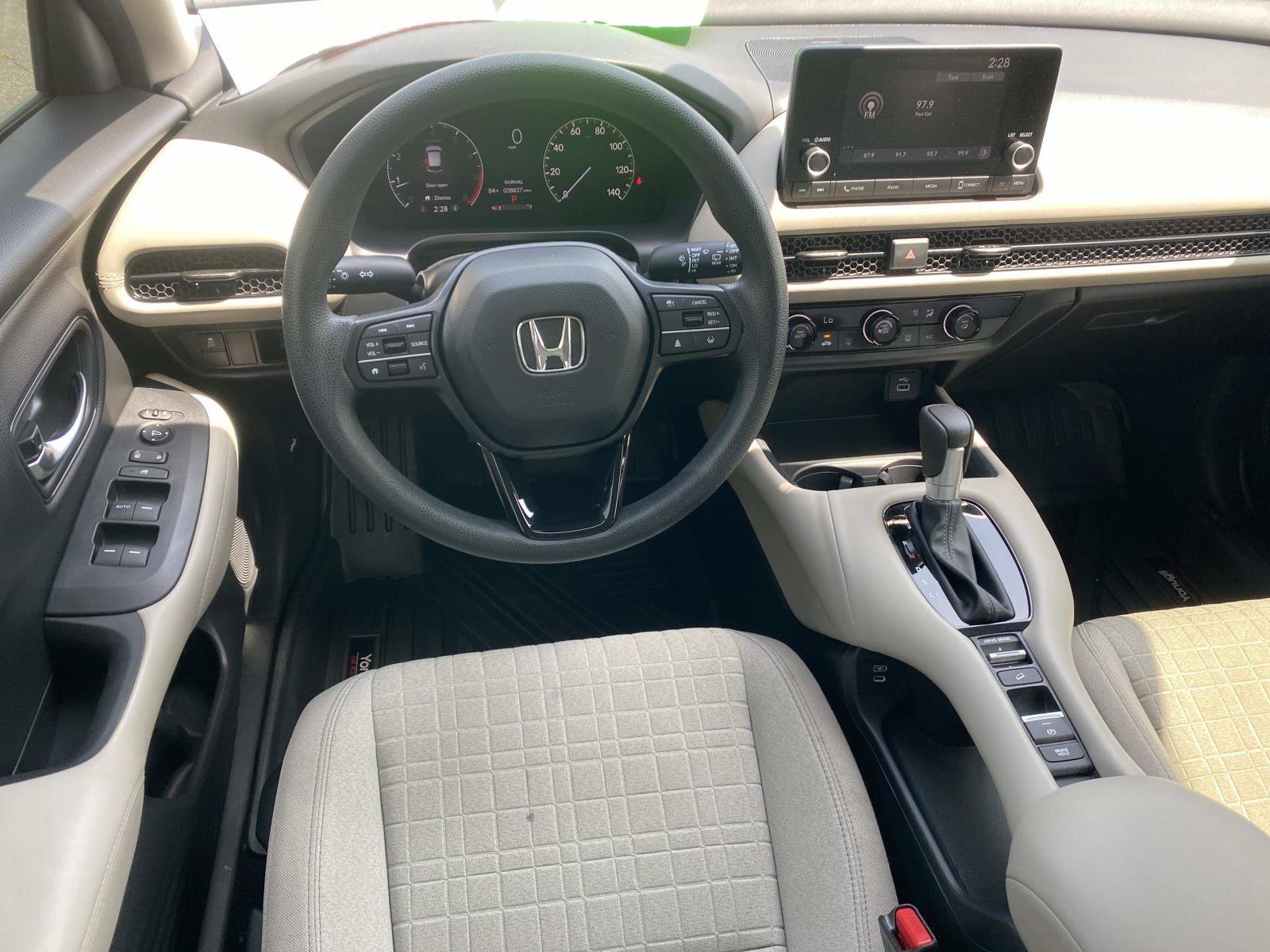 Used 2024 Honda HR-V LX image 18