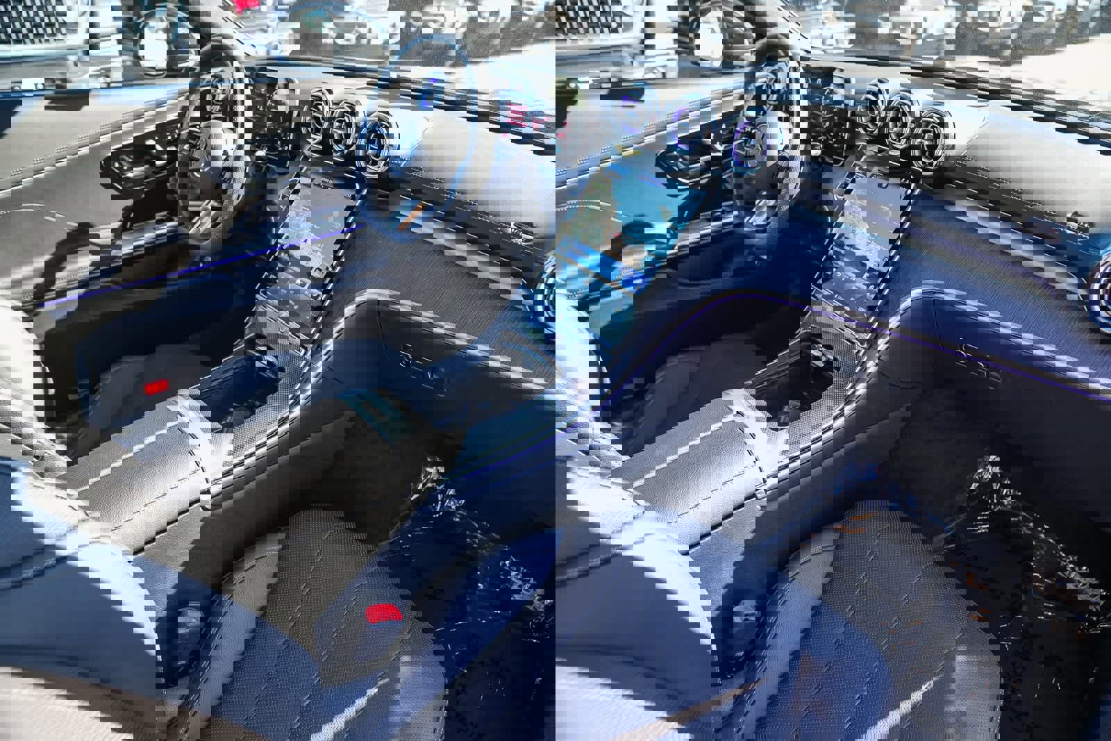 Used 2025 Mercedes-Benz CLE 300 4MATIC Coupe image 12