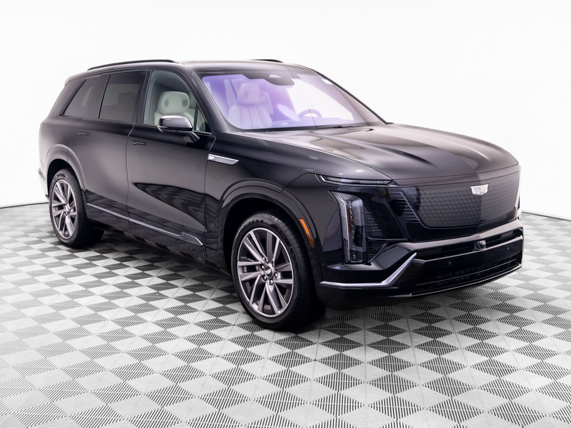 New 2027 Cadillac Vistiq Sport w/ LPO, Floor Liner Package AWD/4WD image 7