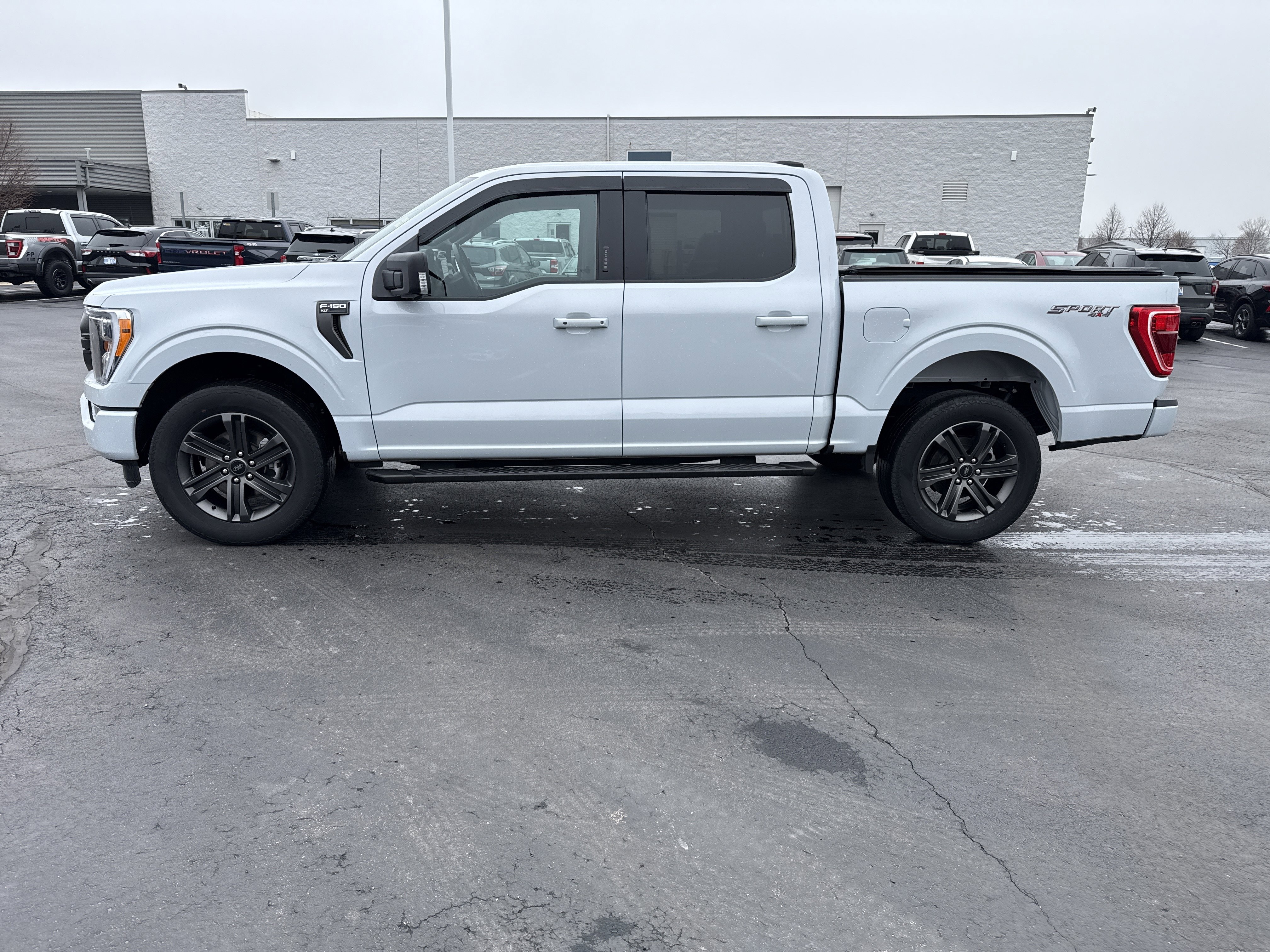 Used 2022 Ford F150 XLT w/ Equipment Group 302A High image 3