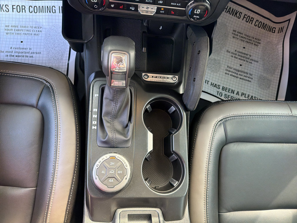 Used 2025 Ford Bronco Outer Banks w/ Sasquatch Package AWD/4WD image 14