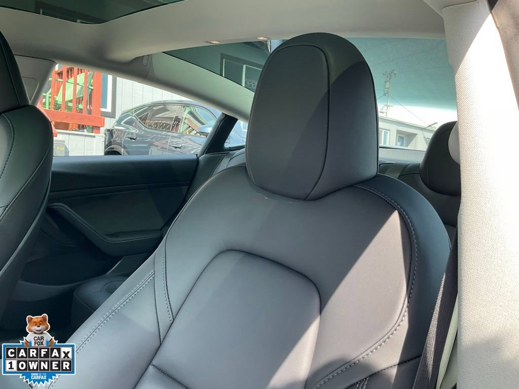 Used 2023 Tesla Model 3 Standard Range RWD image 18