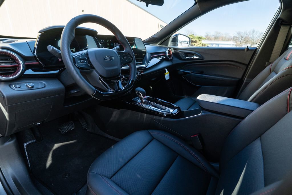 New 2026 Chevrolet Trax RS image 13