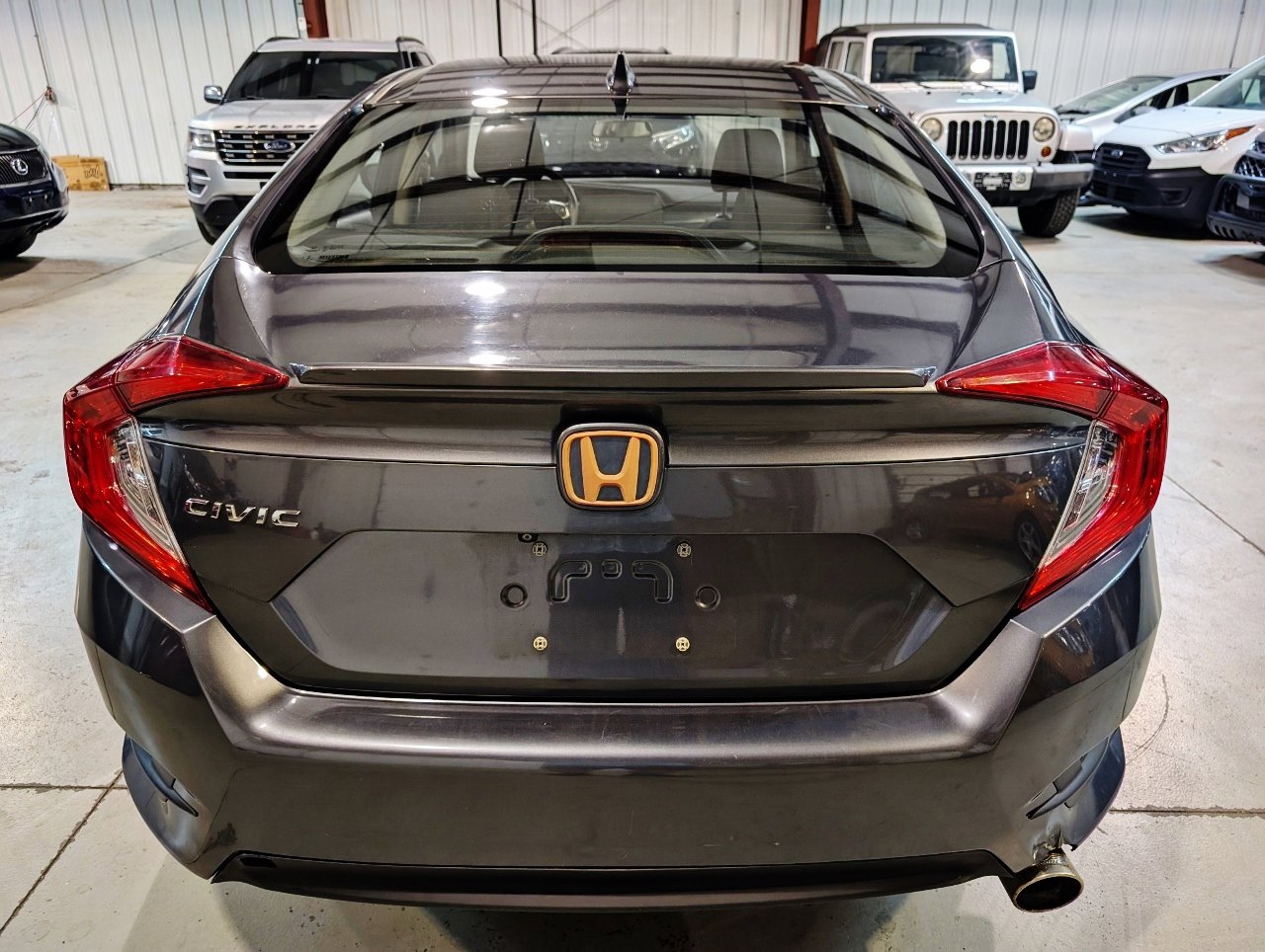Used 2017 Honda Civic EX image 8