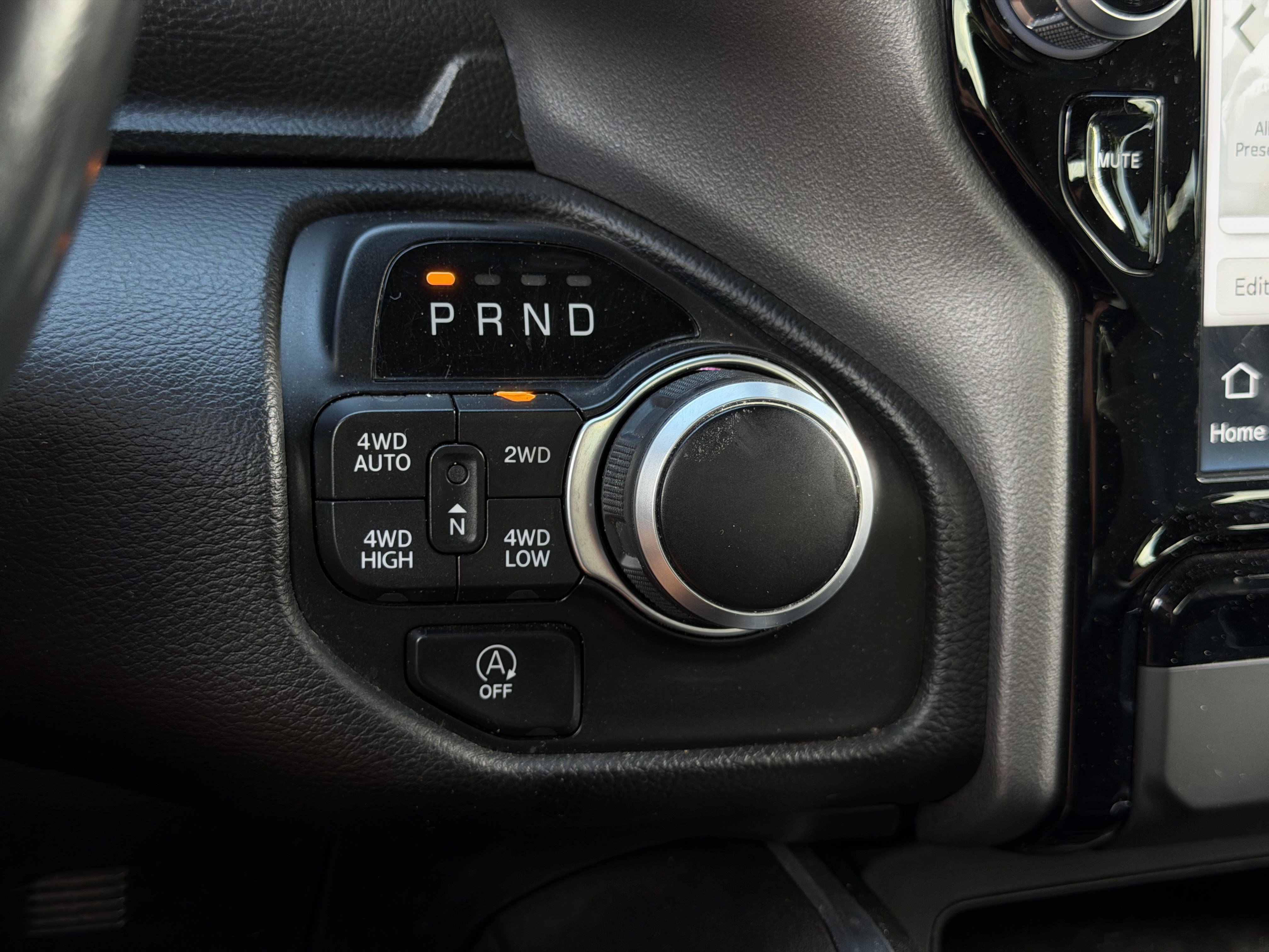 Used 2023 RAM 1500 Big Horn AWD/4WD image 26