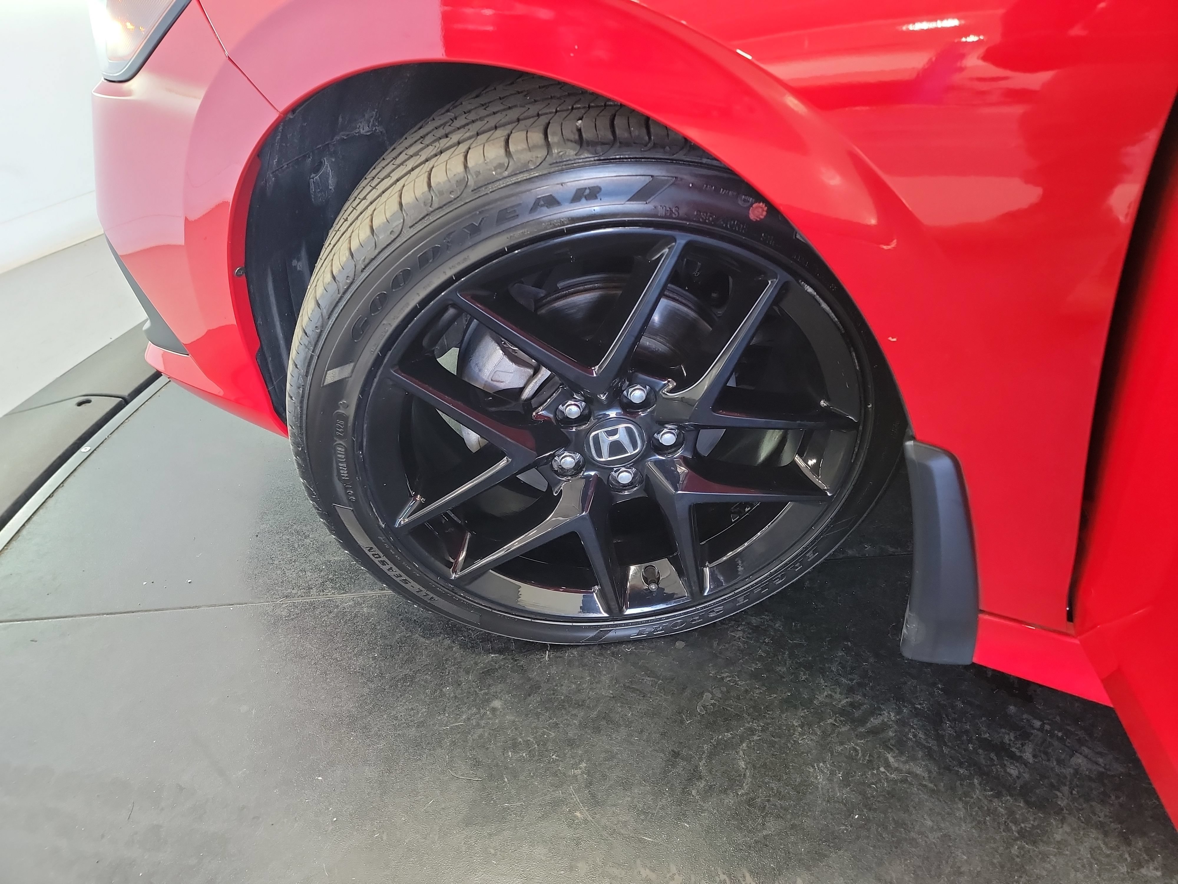 Used 2024 Honda Civic Sport image 29