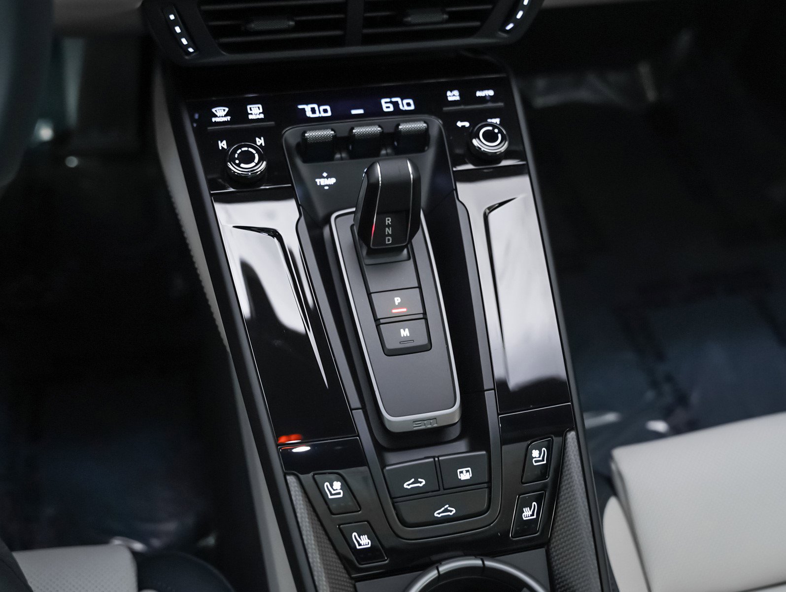 New 2026 Porsche 911 Carrera 4 GTS image 18