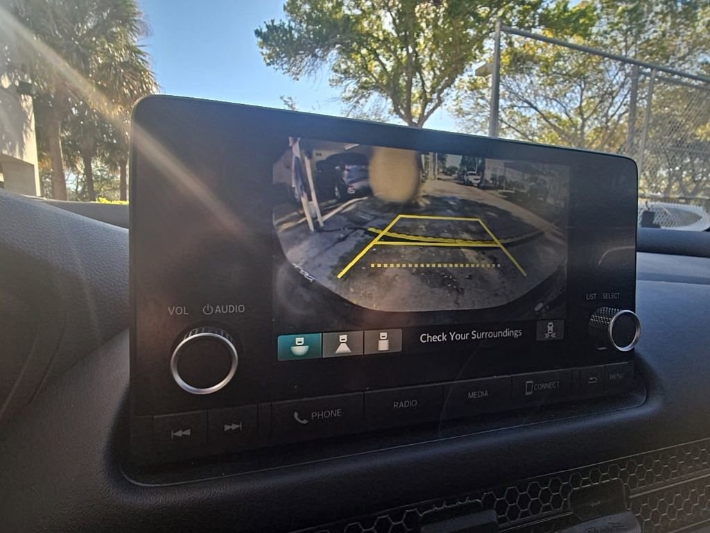 Used 2025 Honda HR-V Sport image 18