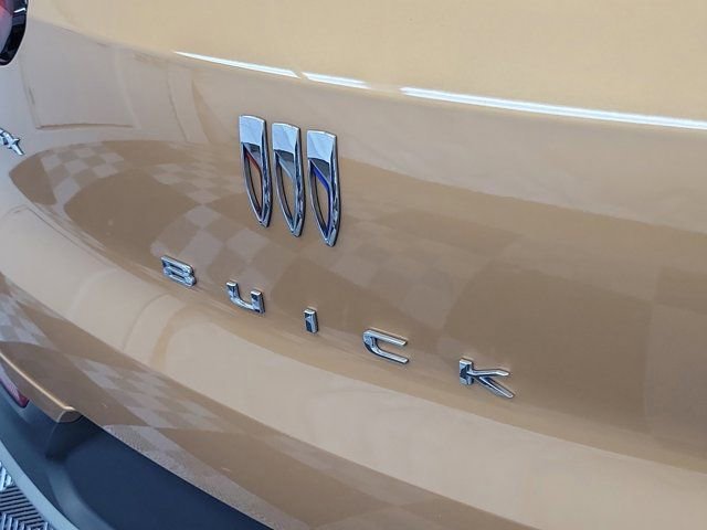 Used 2024 Buick Encore GX Preferred FWD image 7