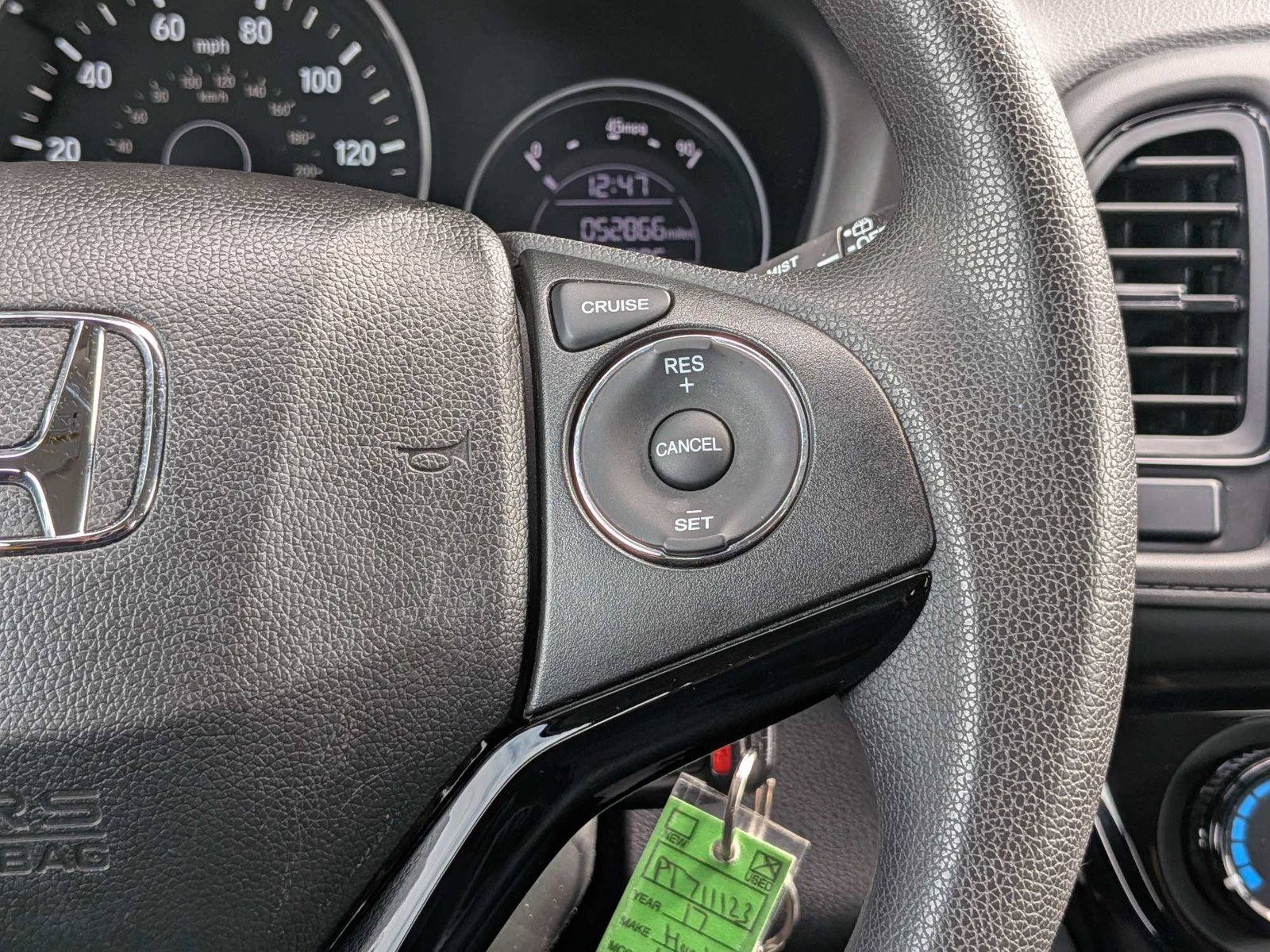 Used 2017 Honda HR-V LX image 24