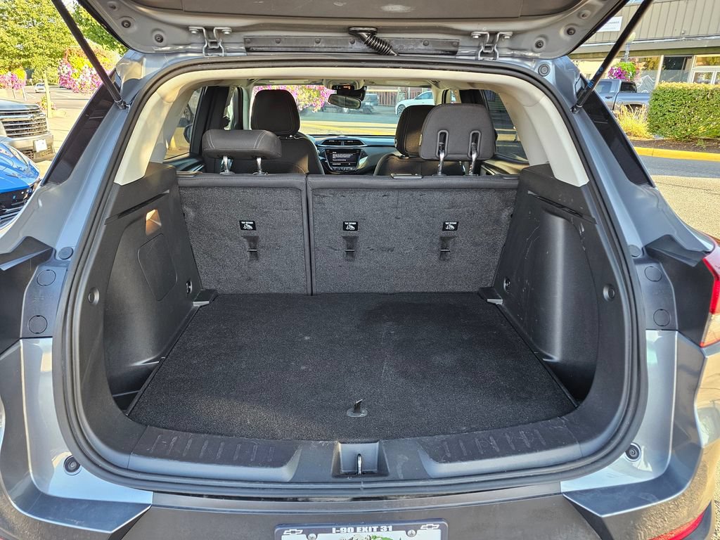 Used 2022 Chevrolet TrailBlazer LT w/ Convenience Package AWD/4WD image 10