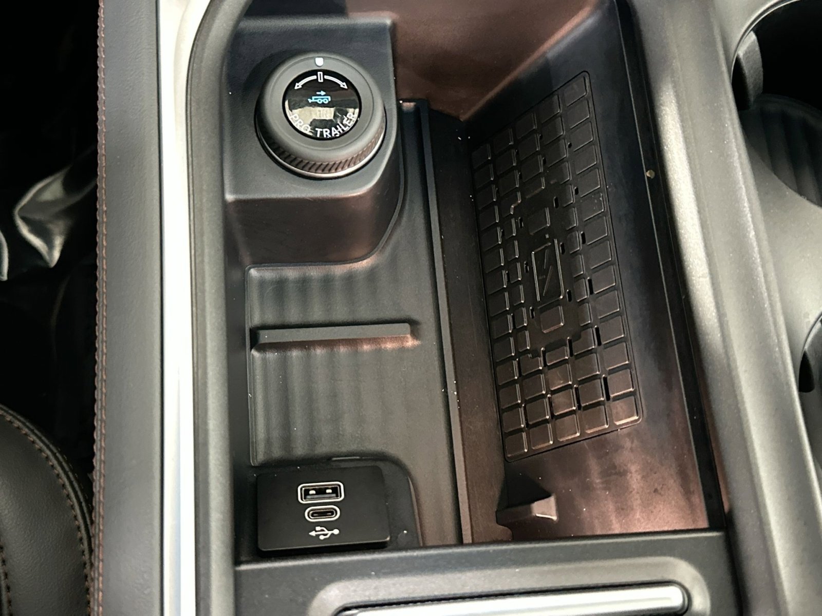 Certified 2025 Ford Expedition Max Active image 26