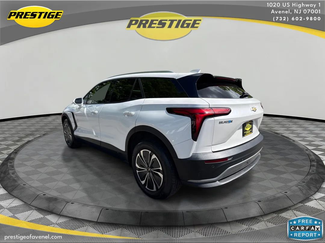 Used 2024 Chevrolet Blazer EV LT AWD/4WD image 7