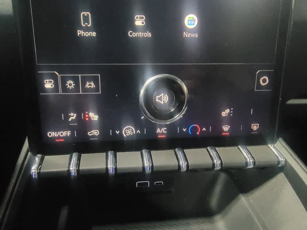 Used 2025 GMC Terrain Elevation AWD/4WD image 20