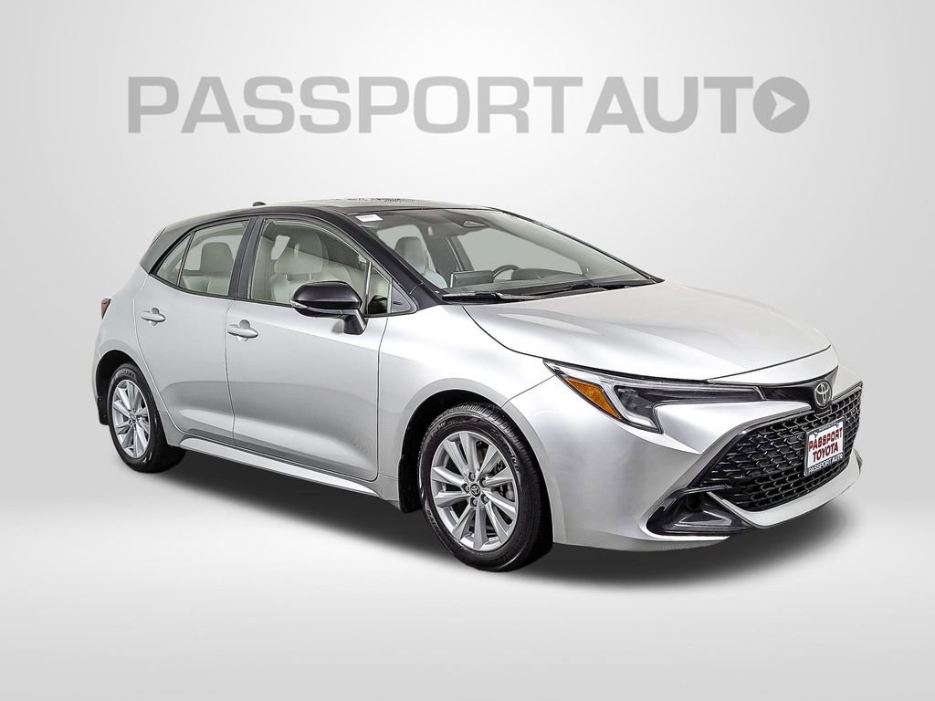 Used 2023 Toyota Corolla SE image 11