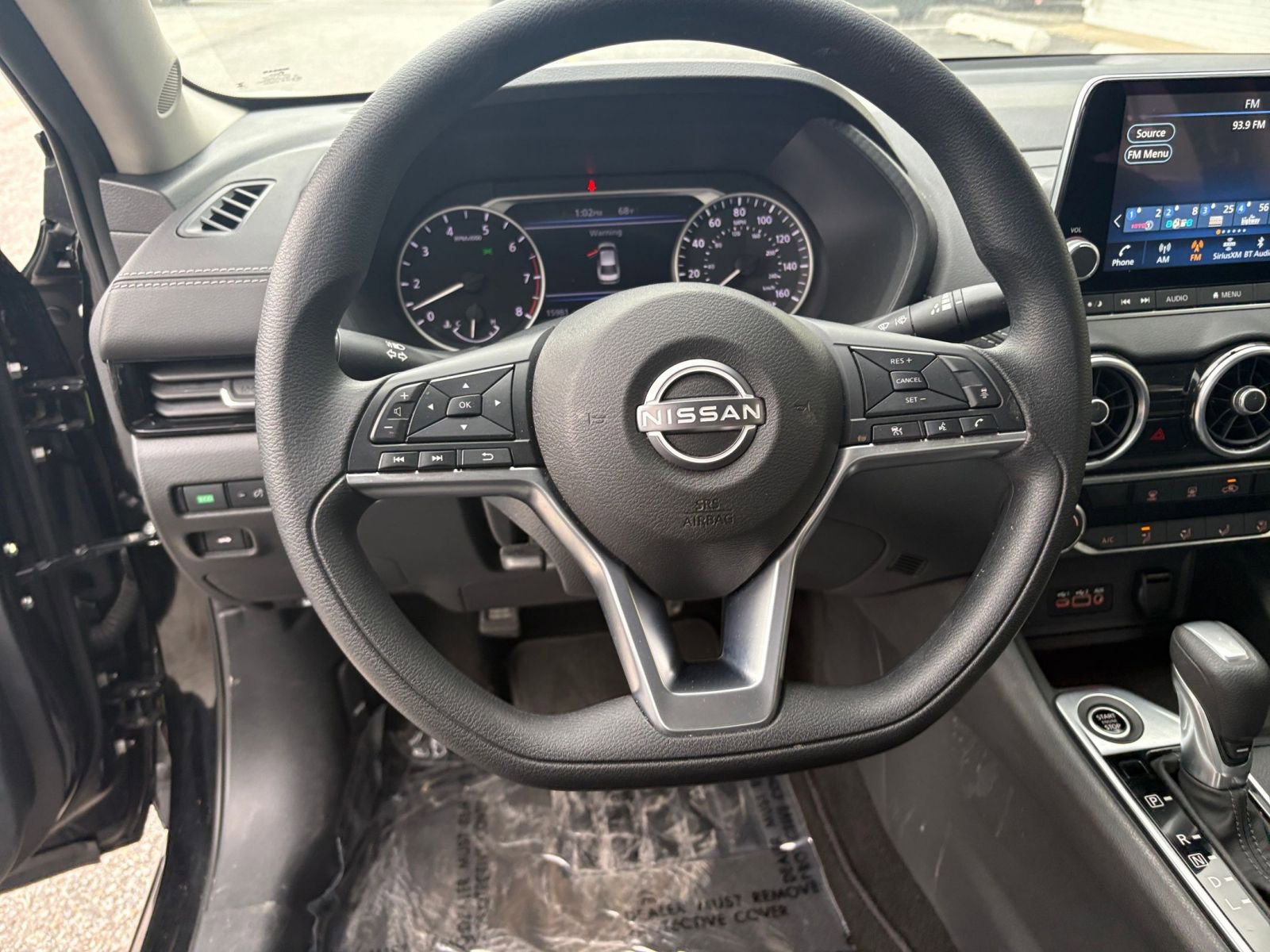 Used 2025 Nissan Sentra SV FWD image 25