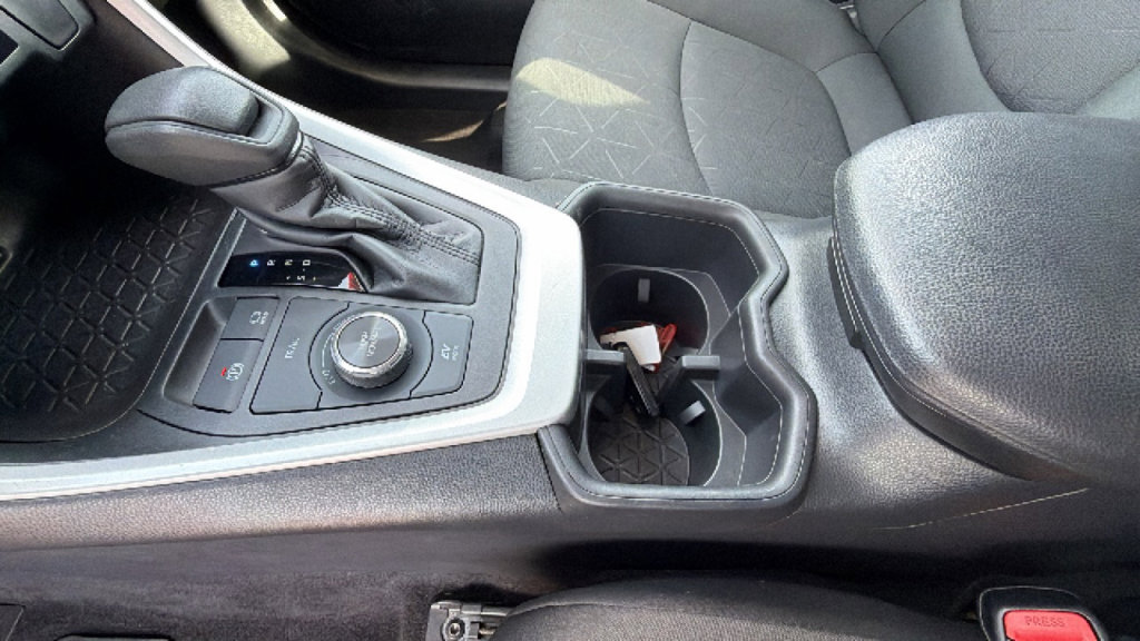 Certified 2024 Toyota RAV4 XLE AWD/4WD image 13