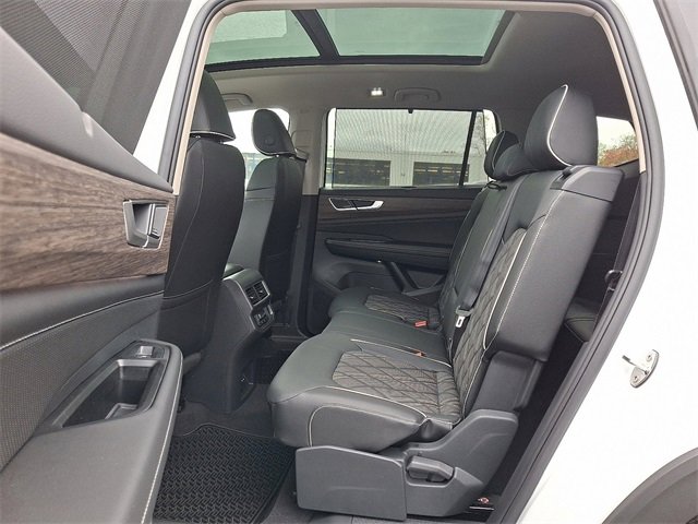 New 2026 Volkswagen Atlas SEL Premium R-Line image 5