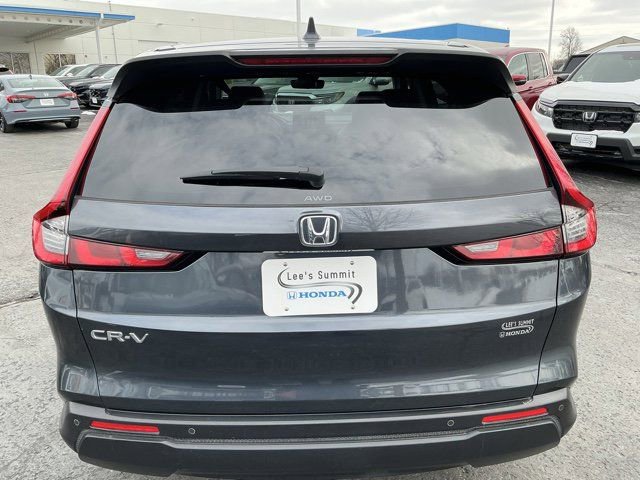 Used 2025 Honda CR-V EX-L image 4