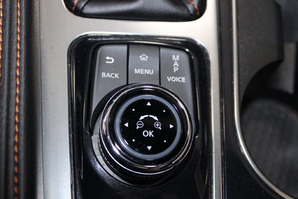 Used 2023 Nissan Maxima SR w/ Sport Mat Group FWD image 42