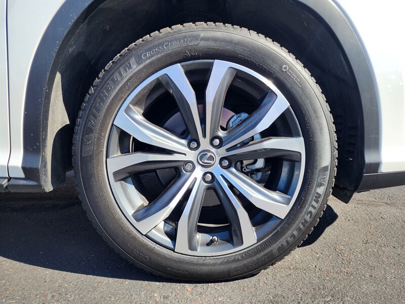 Used 2019 Lexus RX 450h AWD w/ Navigation Package image 23