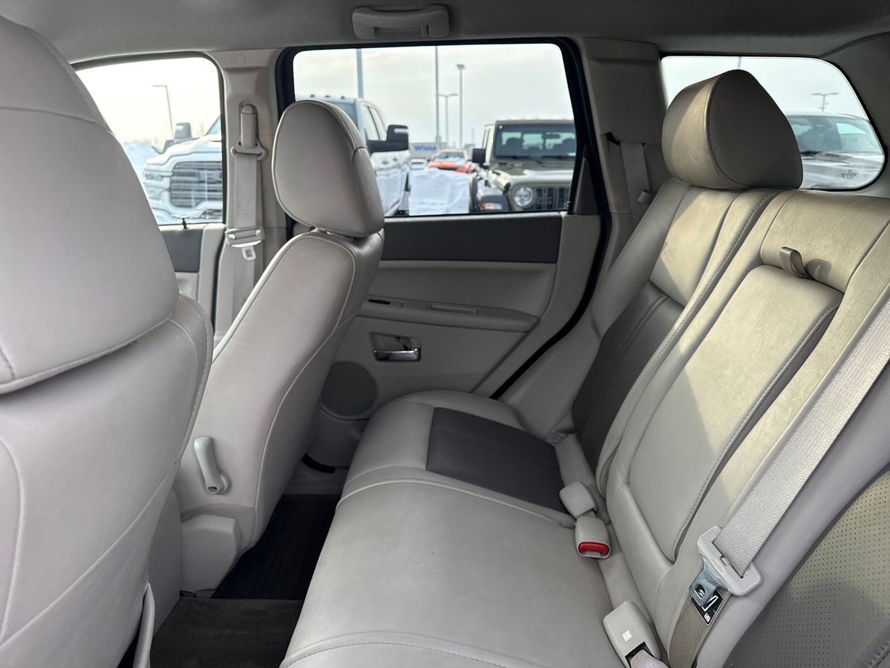 Used 2005 Jeep Grand Cherokee Limited image 11