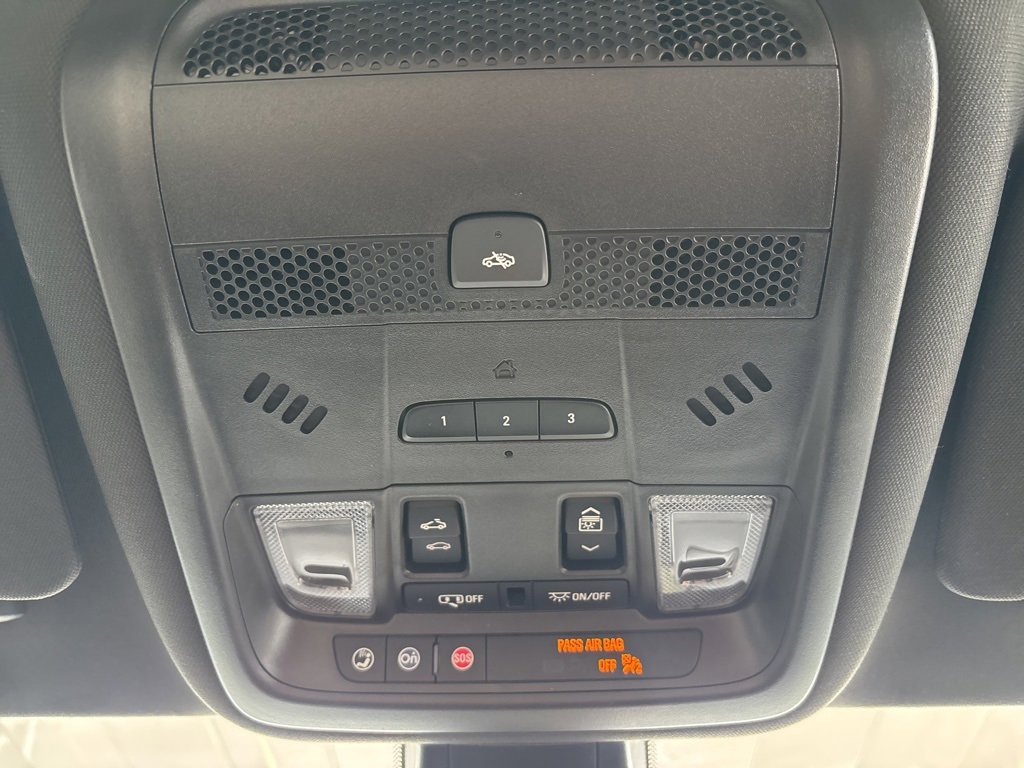 Used 2025 Cadillac XT6 Sport image 22