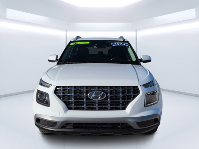 Used 2024 Hyundai Venue SEL FWD image 8