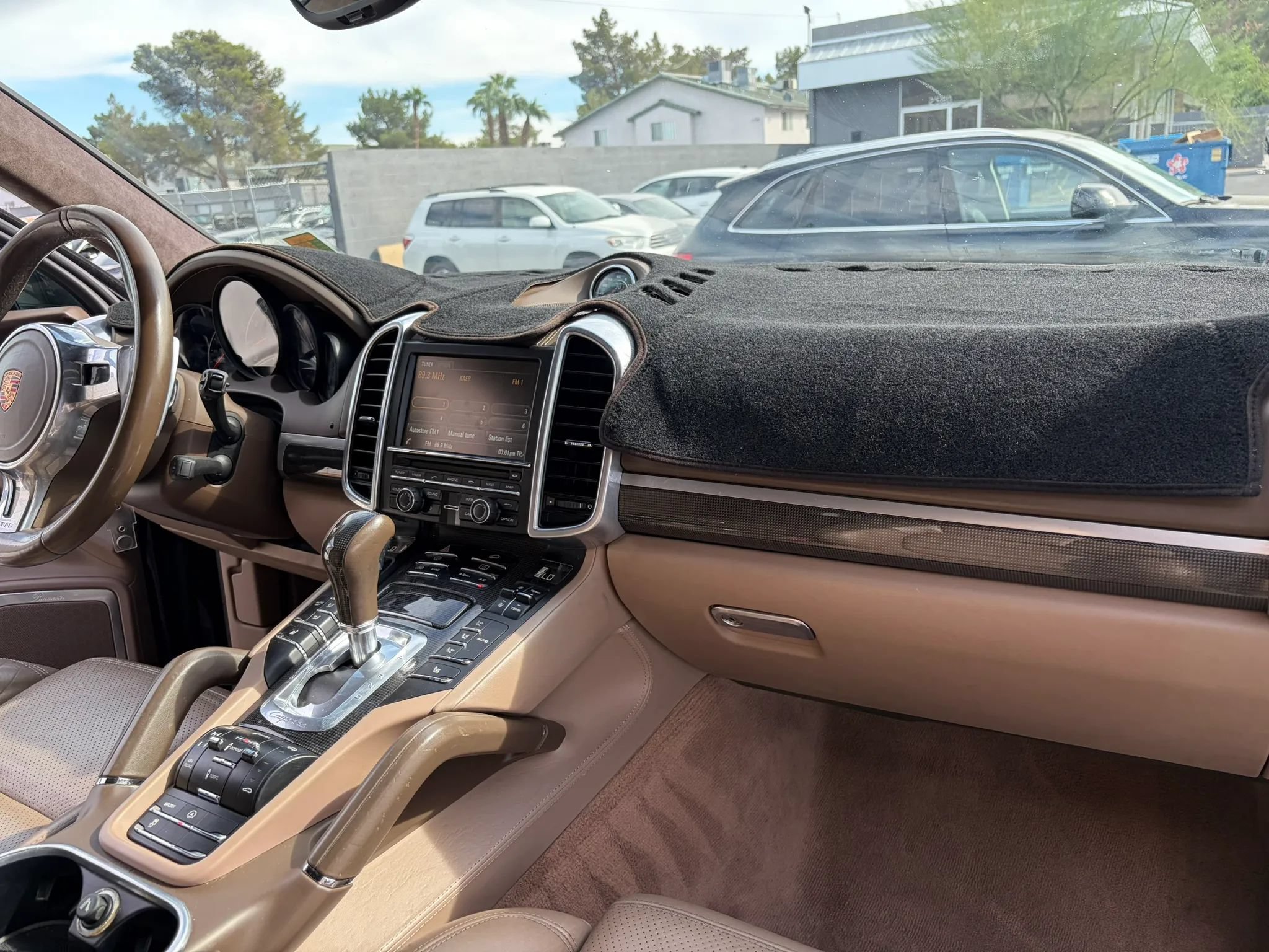 Used 2014 Porsche Cayenne Turbo S AWD/4WD image 17