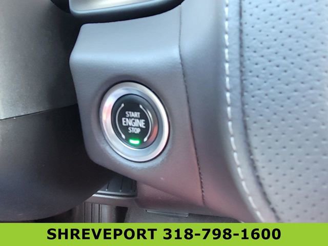 Certified 2021 GMC Yukon XL SLT w/ SLT Premium Package RWD image 17