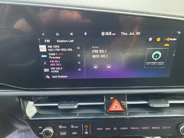 Certified 2023 Kia Niro EX FWD image 22