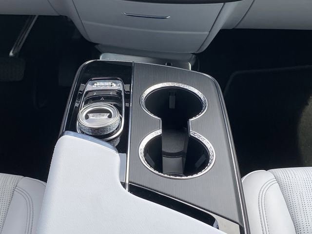 New 2026 Cadillac Lyriq Sport image 19