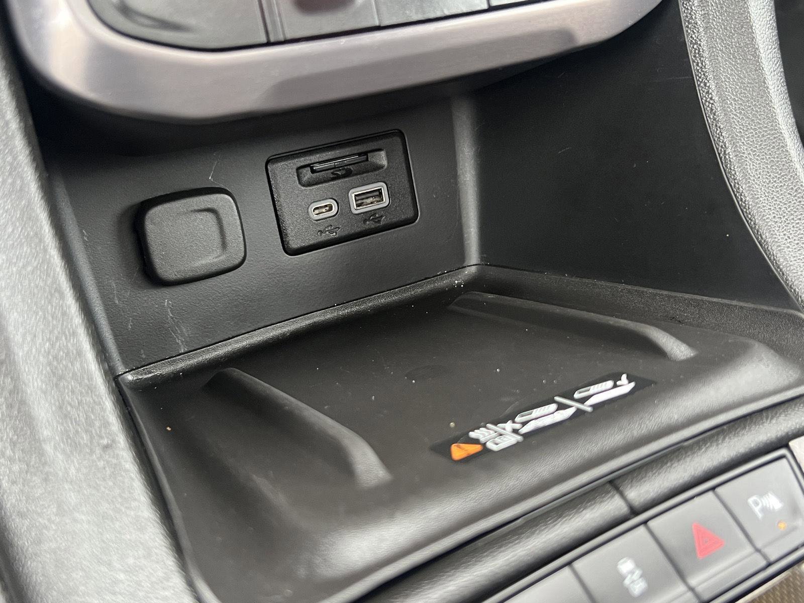 Used 2020 GMC Acadia AT4 w/ Driver Alert Package II image 31