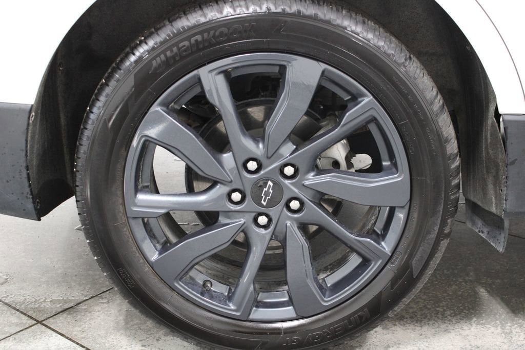 Used 2024 Chevrolet Equinox RS w/ RS Leather Package image 16