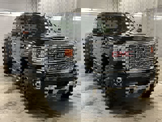 Used 2019 GMC Sierra 3500 Denali image 29
