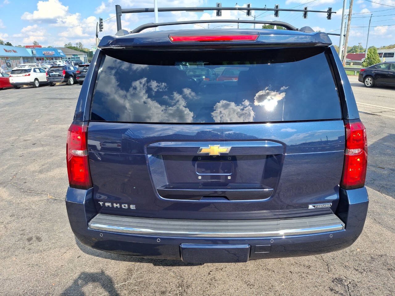 Used 2018 Chevrolet Tahoe Premier AWD/4WD image 6