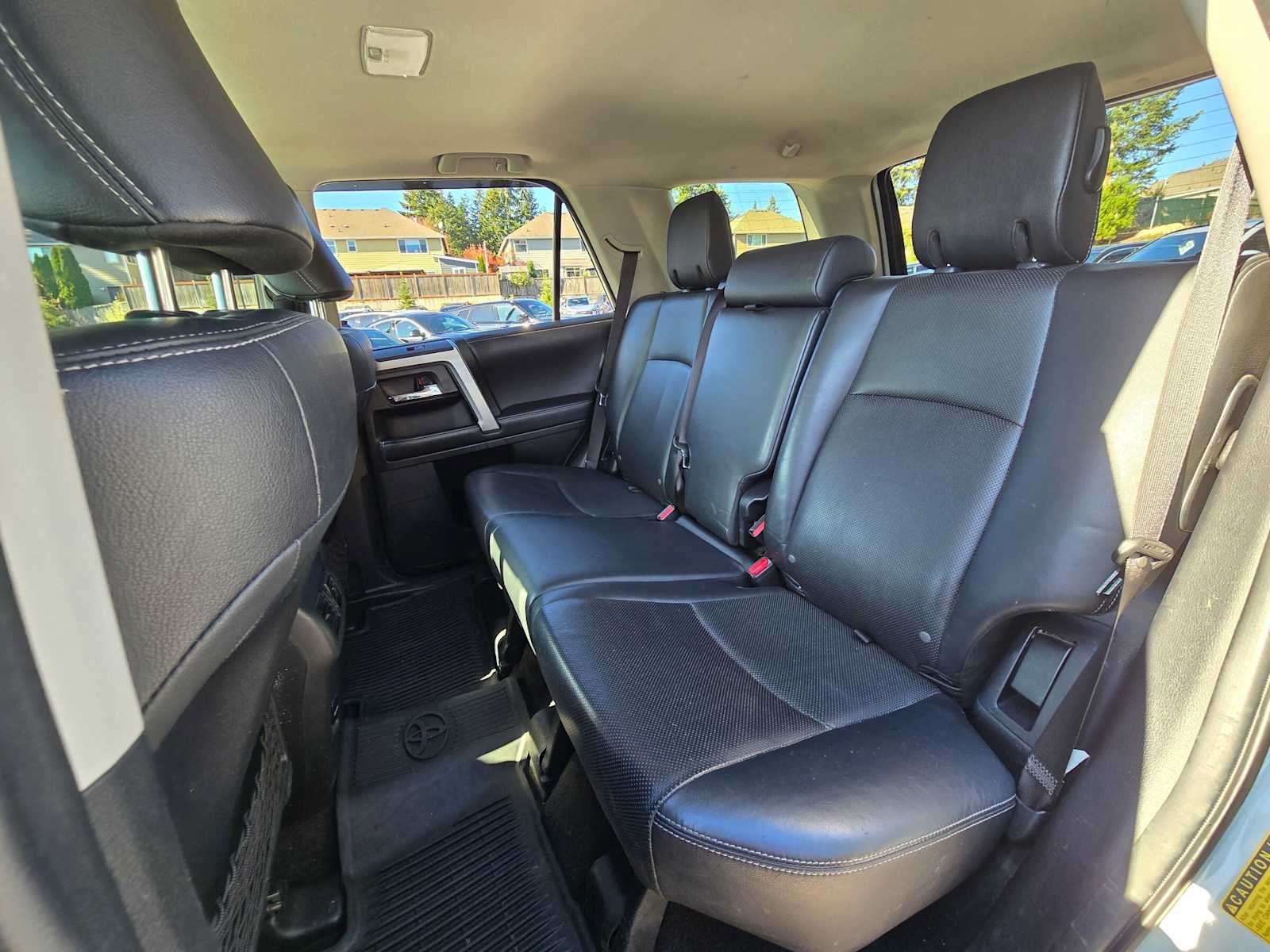 Used 2019 Toyota 4Runner Limited AWD/4WD image 17