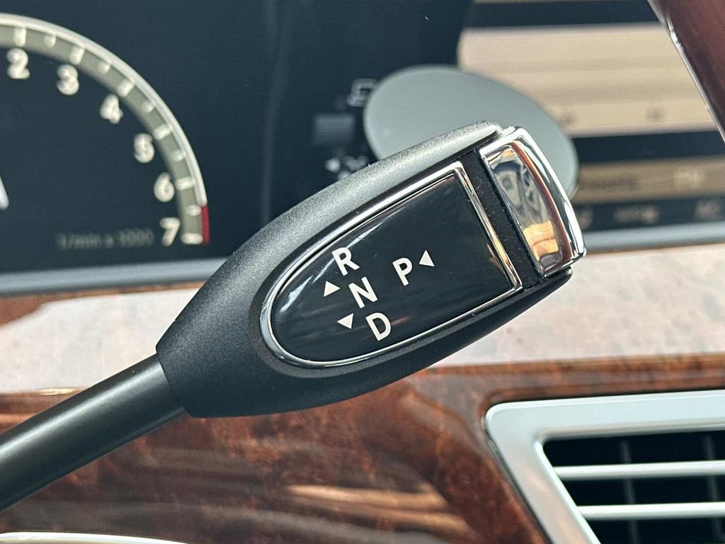Used 2008 Mercedes-Benz S 550 image 18