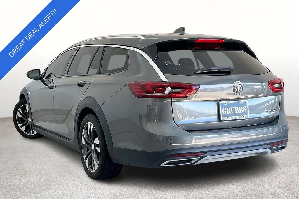 Used 2018 Buick Regal Essence w/ Driver Confidence Package #1 image 17