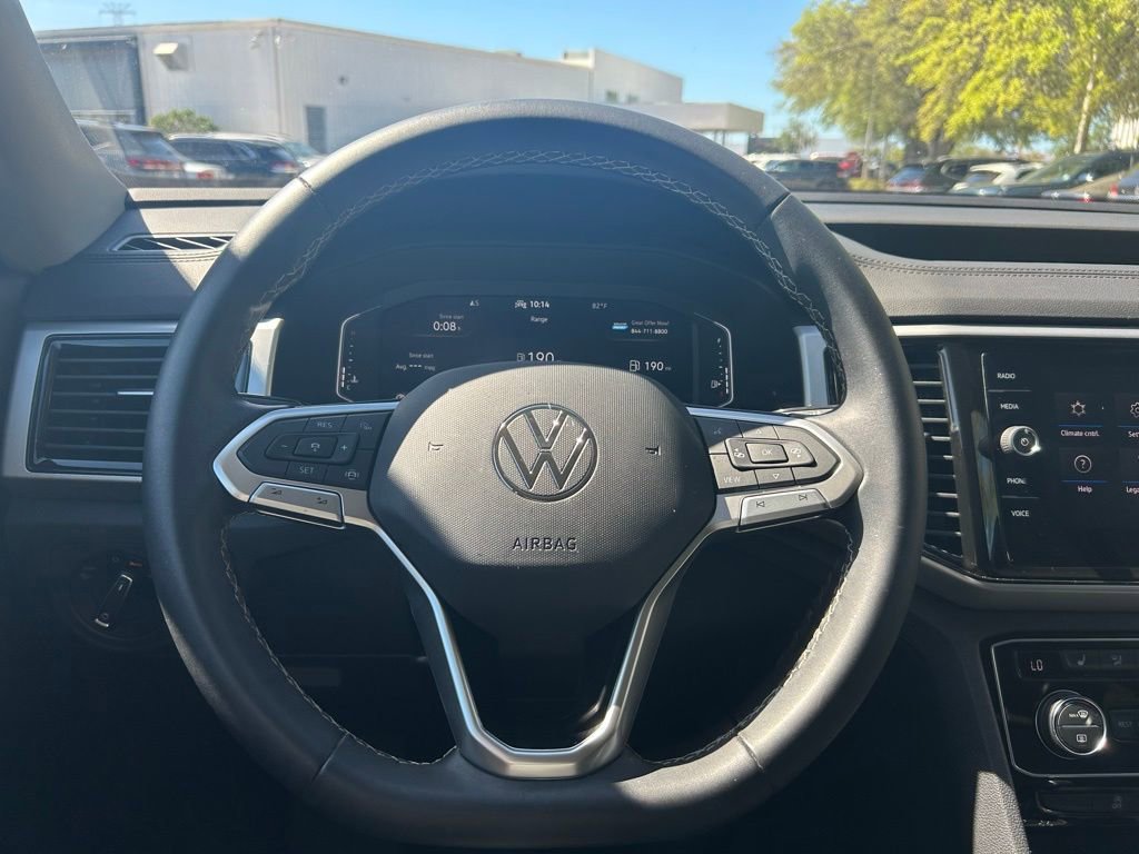 Used 2023 Volkswagen Atlas SE w/ Black Wheel Package FWD image 20