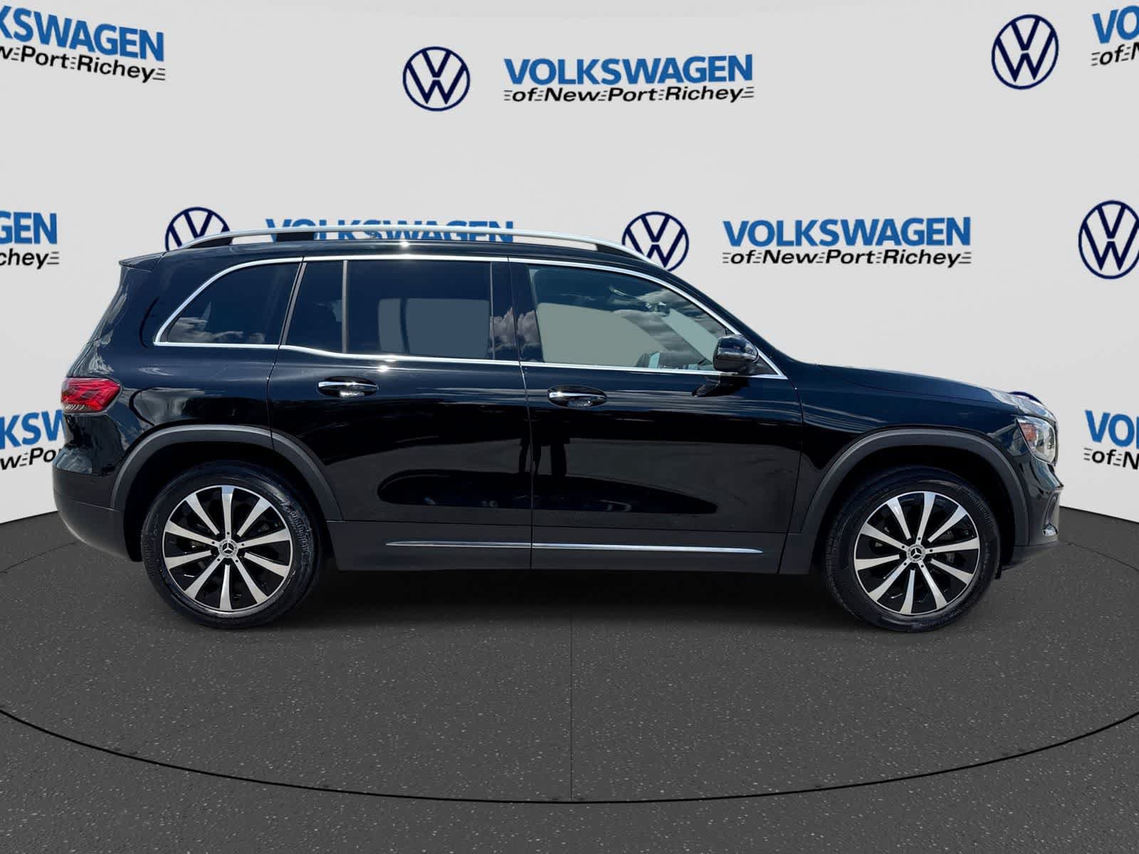 Used 2022 Mercedes-Benz GLB 250 image 7