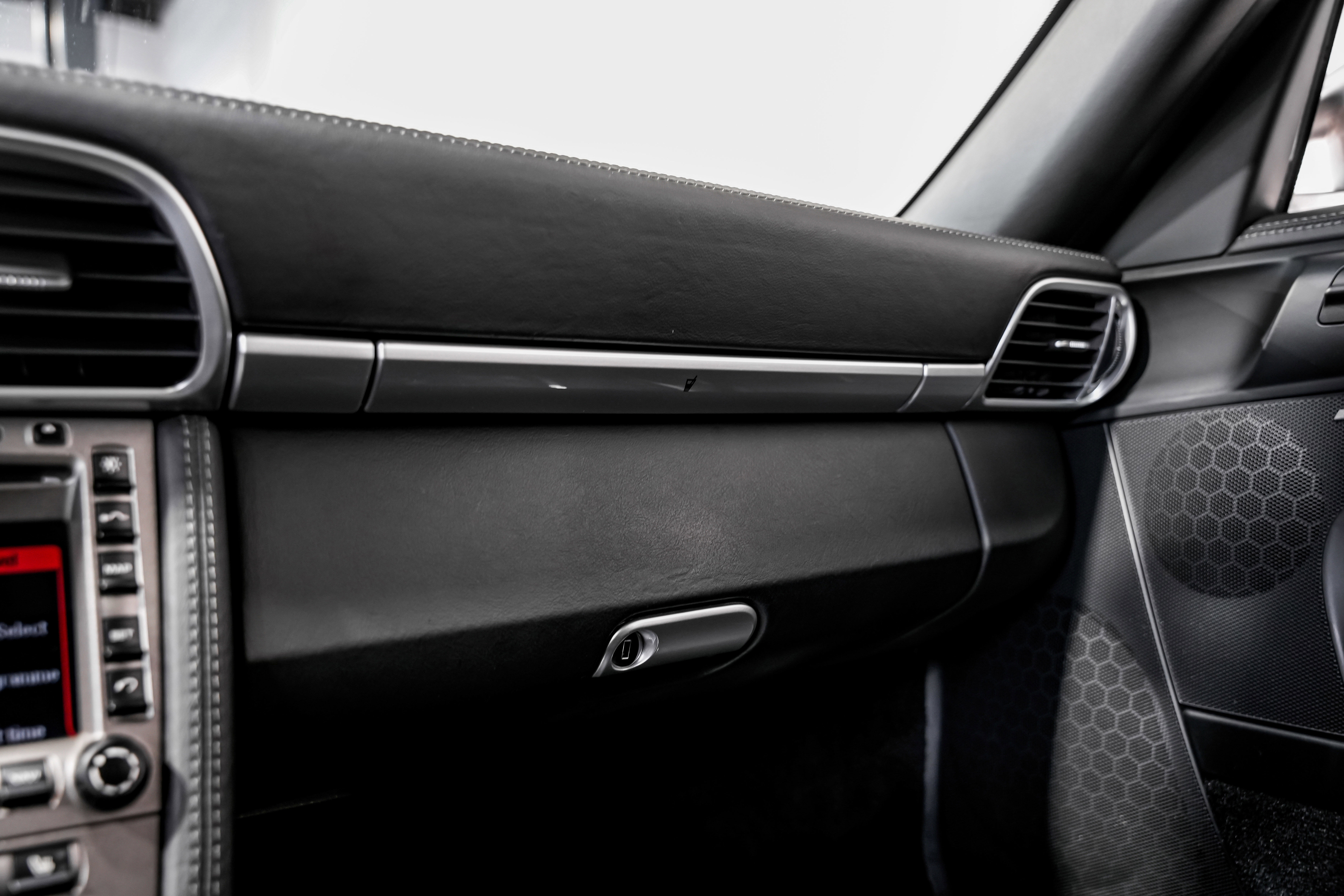 Used 2006 Porsche 911 Carrera S image 15