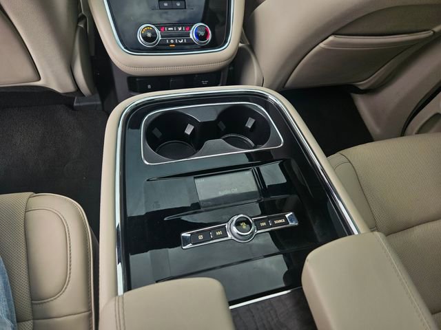 Used 2018 Lincoln Navigator L Reserve w/ Technology Package image 19