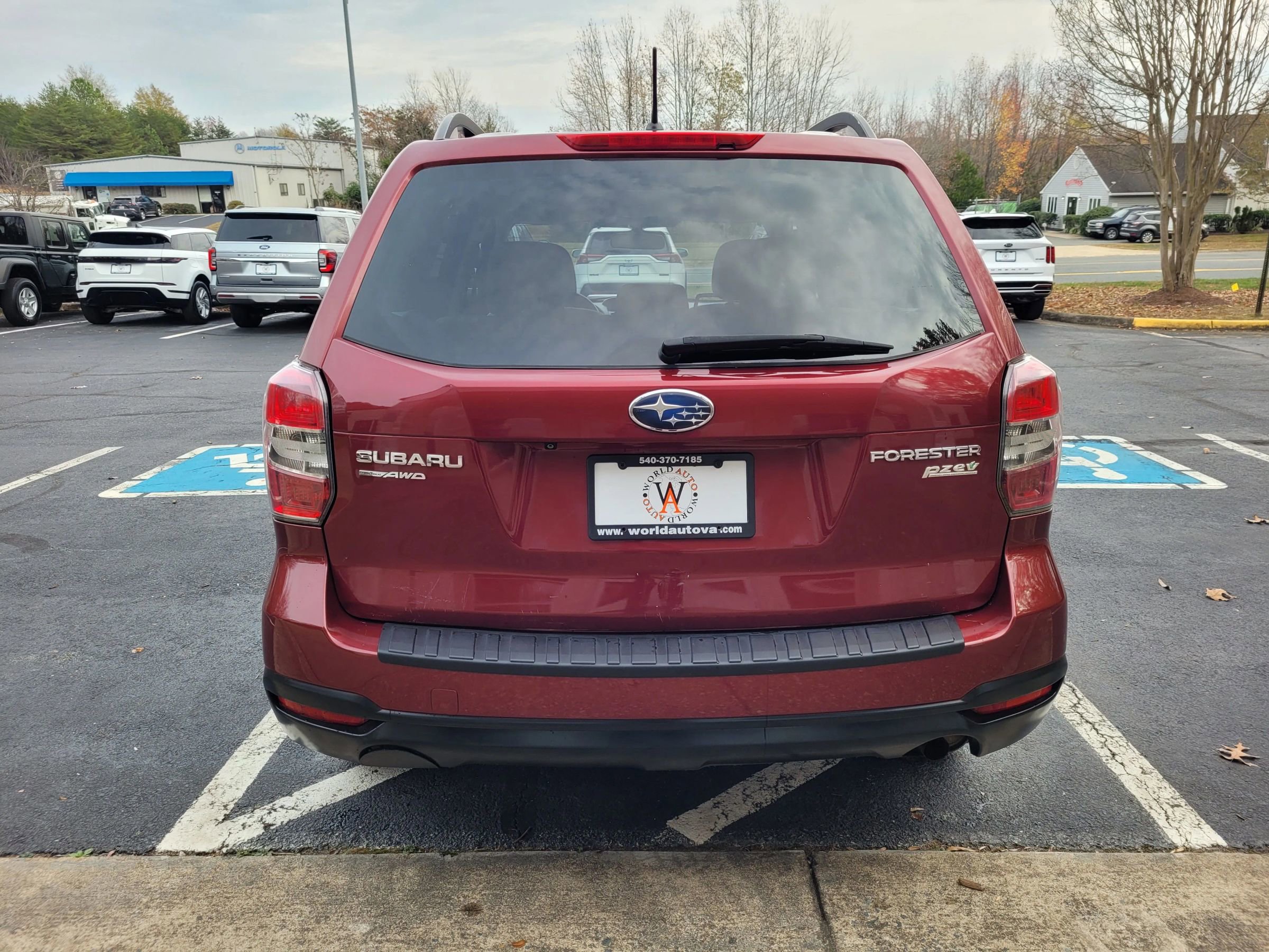 Used 2014 Subaru Forester 2.5i Premium w/ All-Weather Package image 6